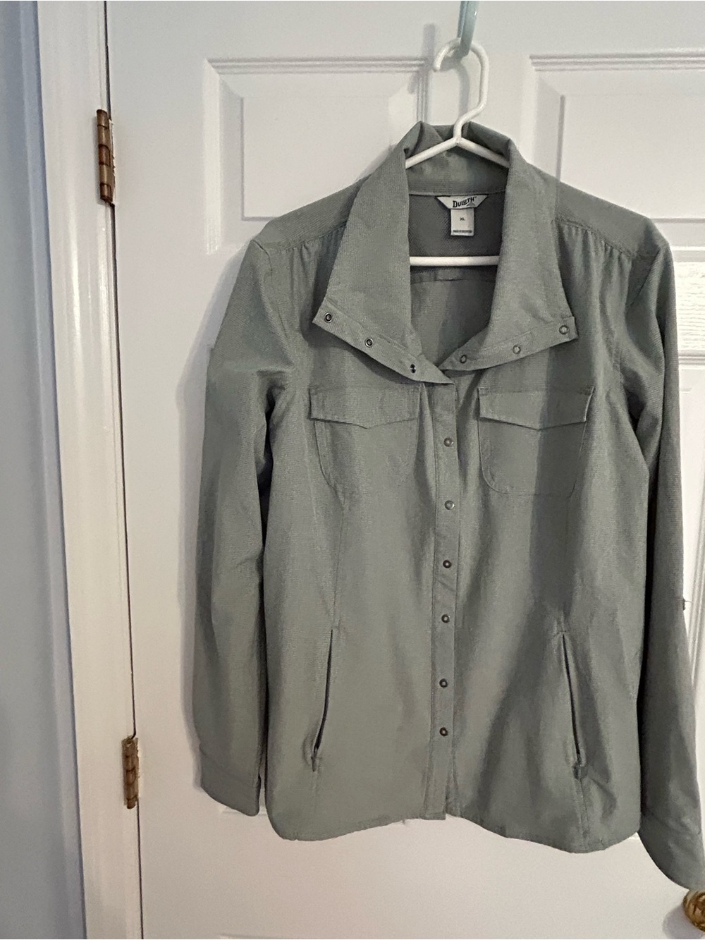 Women’s Gorpcore Duluth Trading Company Light Gray Women's Button-Up Jacket